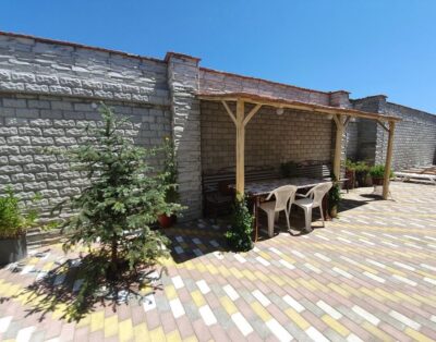 Дом ул. Караева у пляжа.