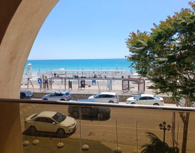 ЖК » Золотые пески » вид на море.